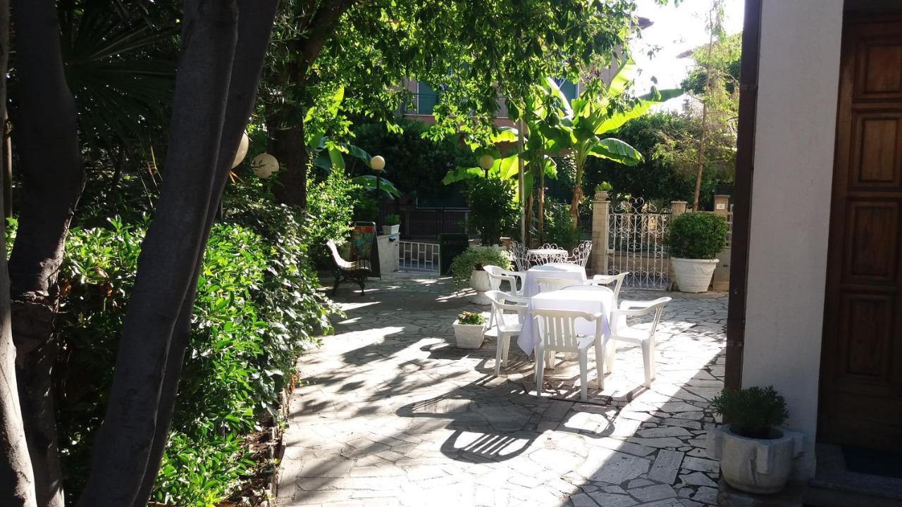 Albergo Moretti Senigallia Zewnętrze zdjęcie