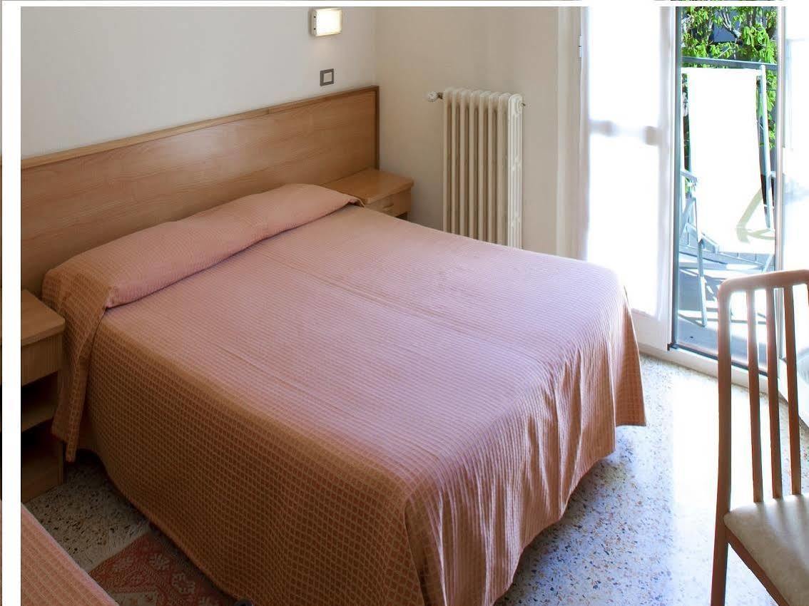 Albergo Moretti Senigallia Zewnętrze zdjęcie